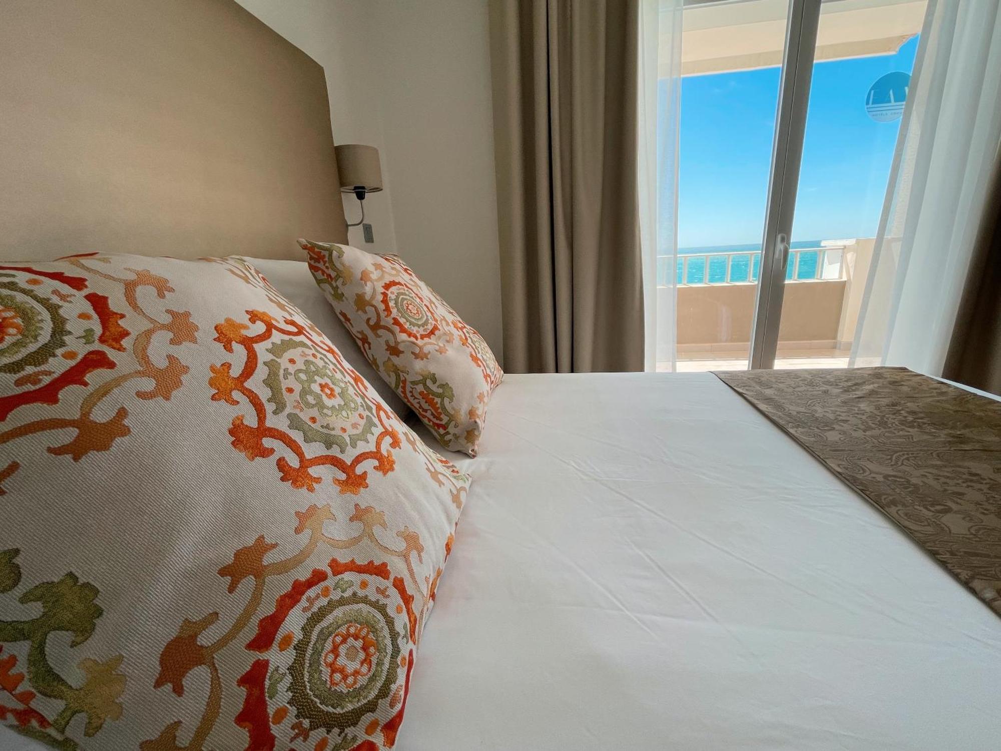 Fay Victoria Beach Rincón de la Victoria Екстериор снимка