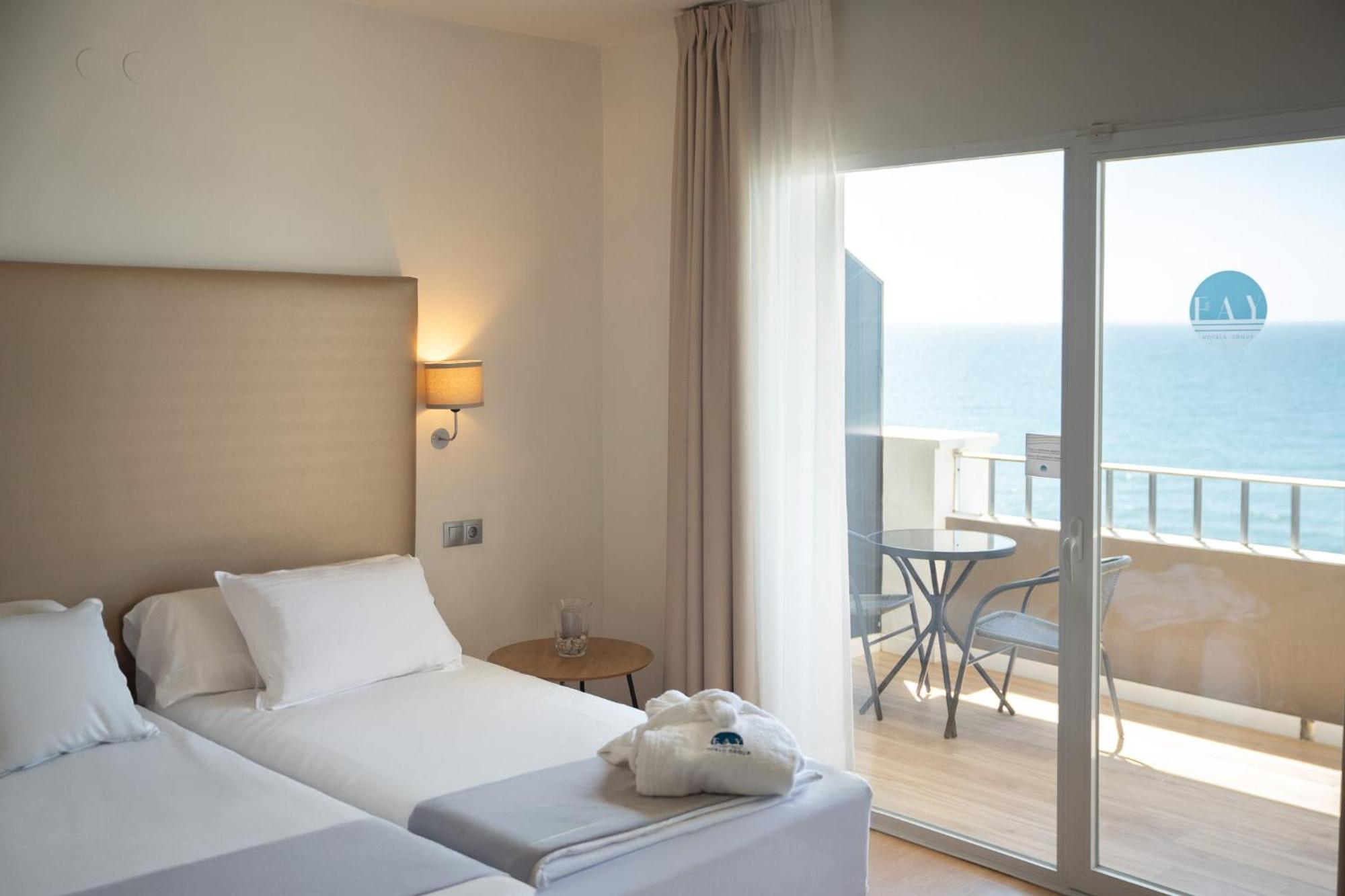 Fay Victoria Beach Rincón de la Victoria Екстериор снимка